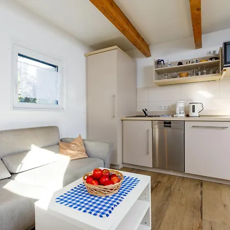 펜션 Hexenhaeuschen By Interhome 치노비츠